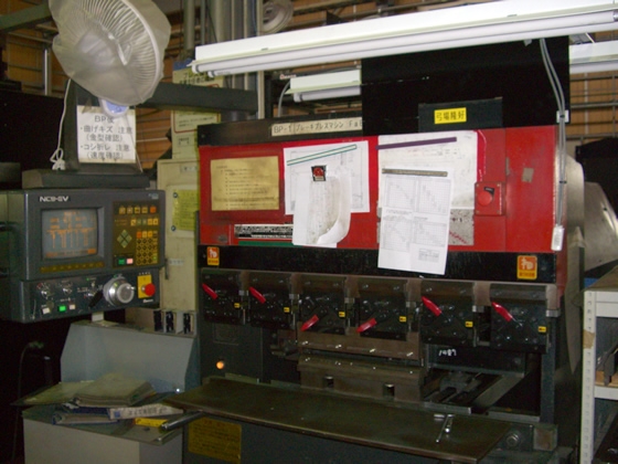 プレスブレーキ（50T）